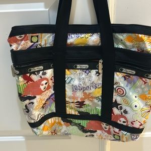 LeSportSac Colorful Abstract Colorful Graffiti Print Top Zip Tote Bag locking